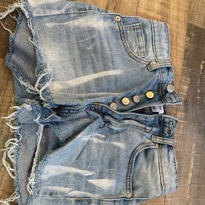 Ripped jean shorts.